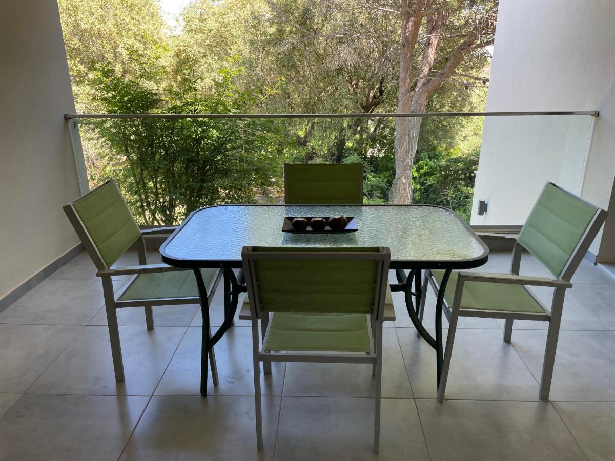 לגאנאס Andromahi Apartments & Suite מראה חיצוני תמונה