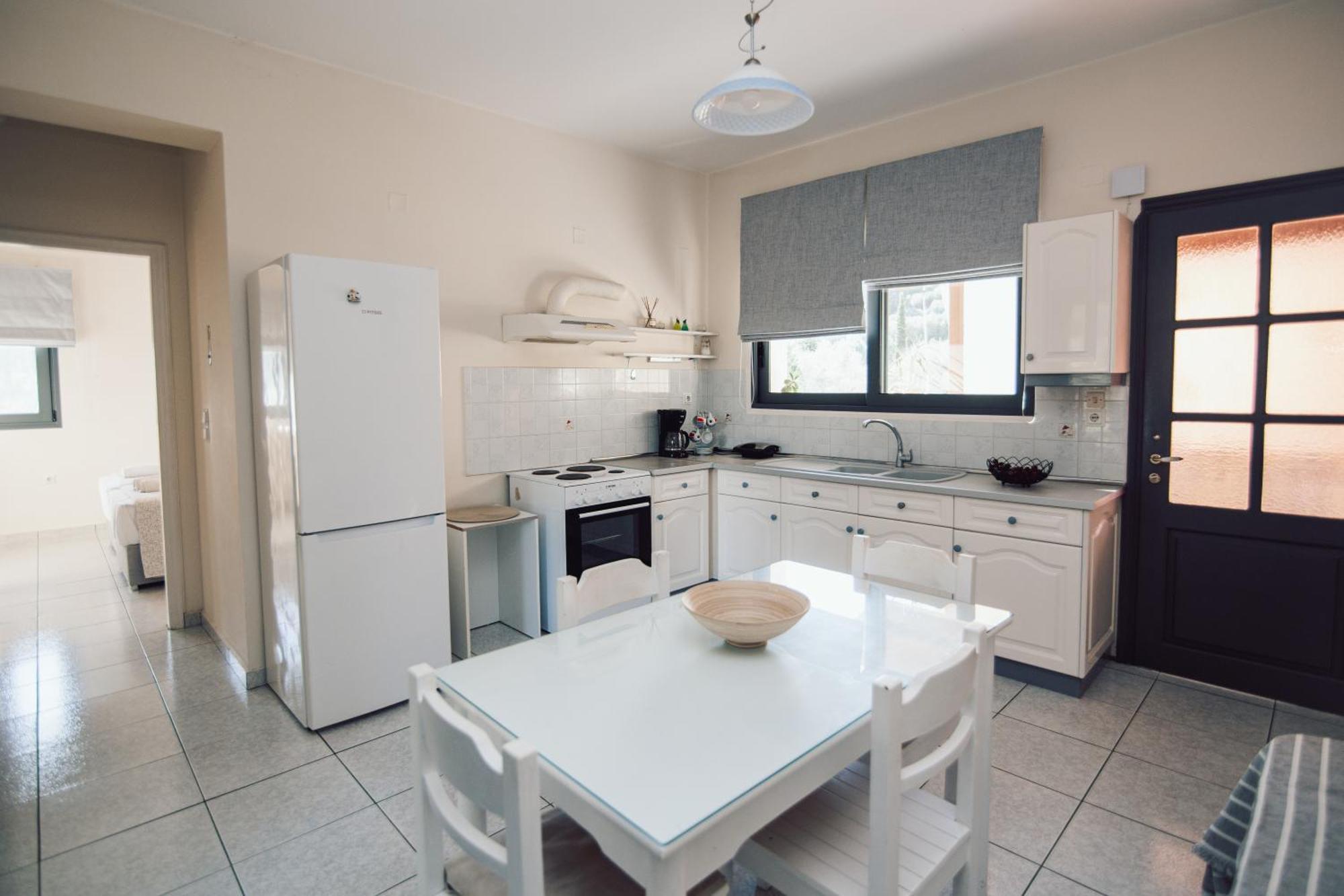 לגאנאס Andromahi Apartments & Suite מראה חיצוני תמונה