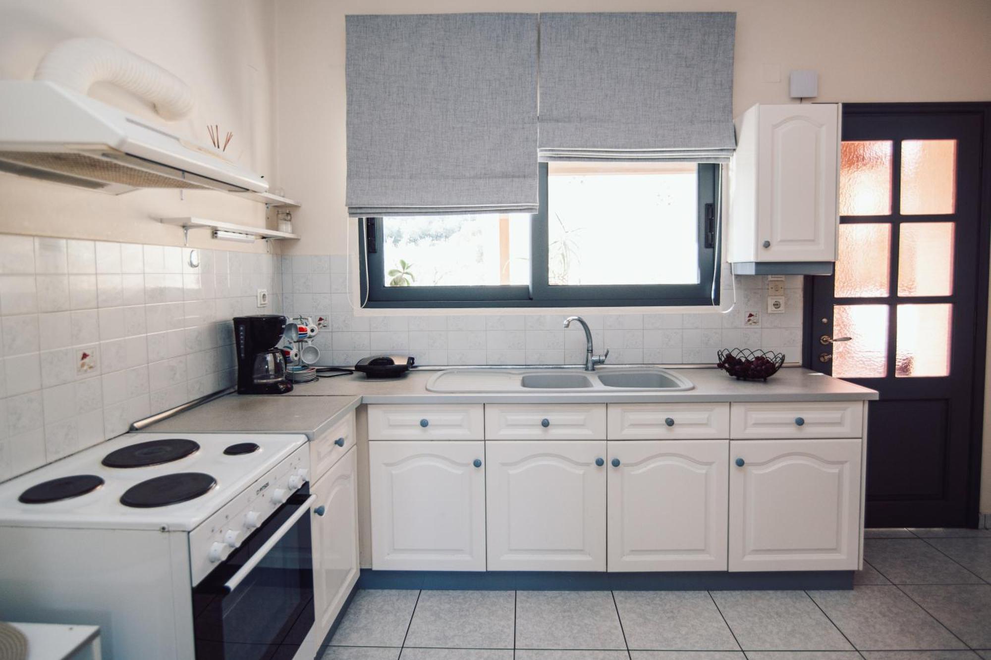לגאנאס Andromahi Apartments & Suite מראה חיצוני תמונה
